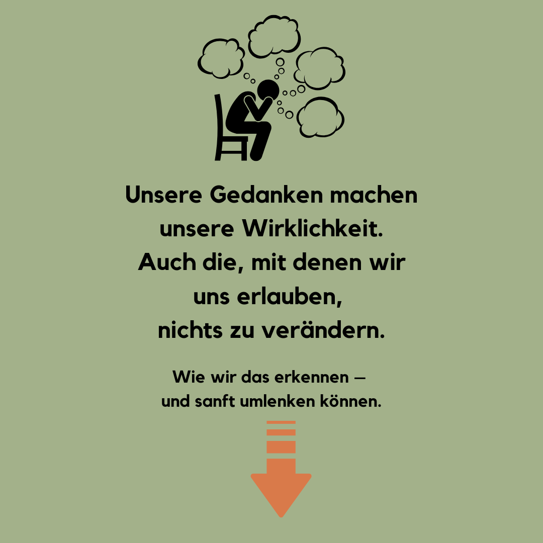 Ein Mensch sitzt auf einem Stuhl und denkt nach. Unsere Gedanken leiten uns.