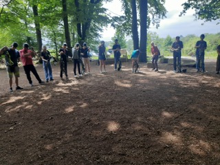 Teilnehmer Klettern im Hochseilgarten